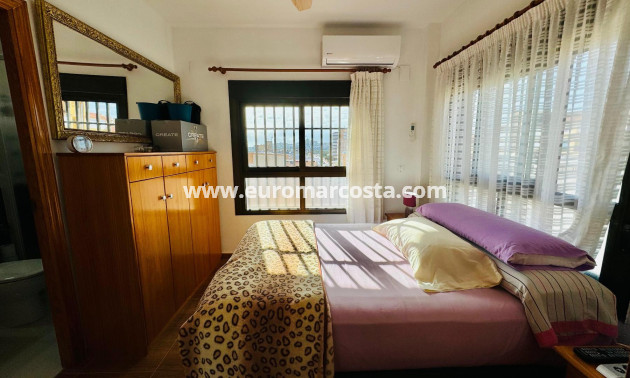 Venta - Apartamento / piso - Torrevieja - PLAYA DE LA MATA