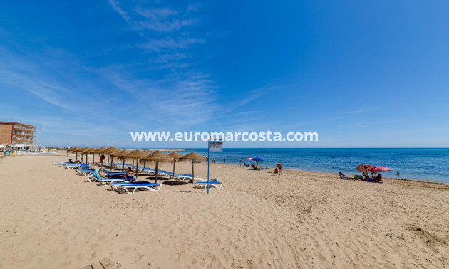 Venta - Apartamento / piso - Torrevieja - PLAYA DE LA MATA