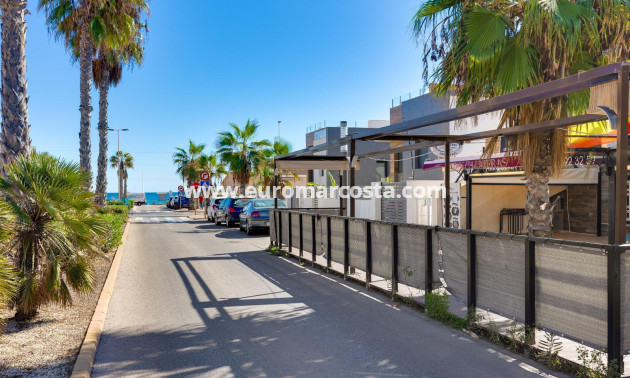 Venta - Apartamento / piso - Torrevieja - PLAYA DE LA MATA