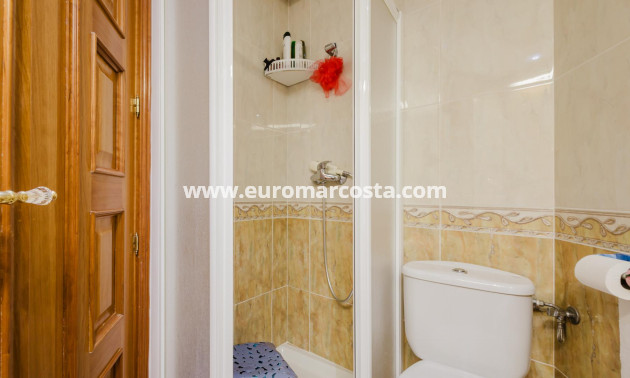 Venta - Apartamento / piso - Torrevieja - TORREVIEJA