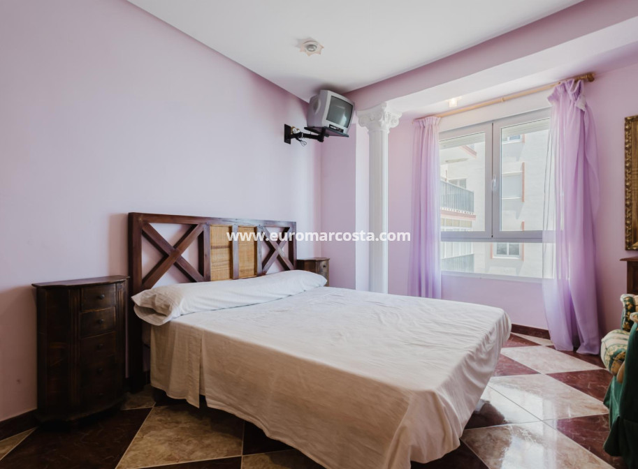 Venta - Apartamento / piso - Torrevieja - TORREVIEJA