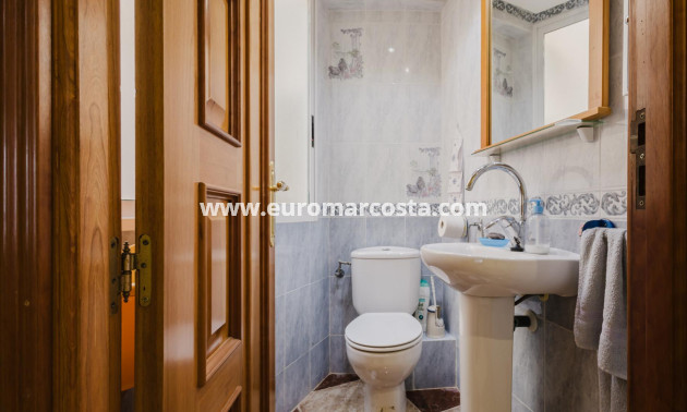 Venta - Apartamento / piso - Torrevieja - TORREVIEJA