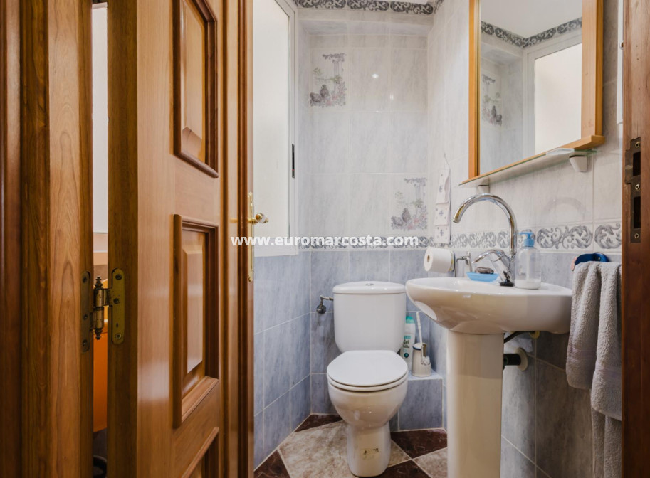 Venta - Apartamento / piso - Torrevieja - TORREVIEJA