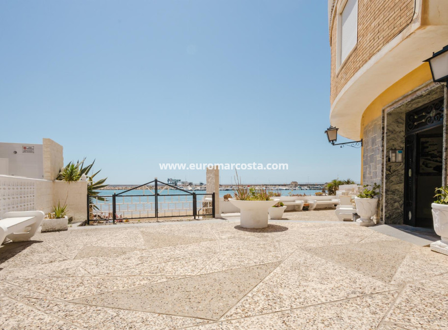 Venta - Apartamento / piso - Torrevieja - TORREVIEJA