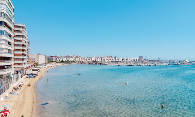 Venta - Apartamento / piso - Torrevieja - TORREVIEJA