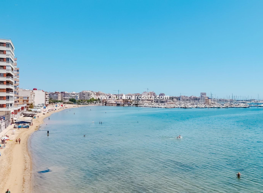 Venta - Apartamento / piso - Torrevieja - TORREVIEJA