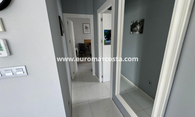 Sale - Chalet - Orihuela Costa