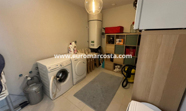 Sale - Chalet - Orihuela Costa