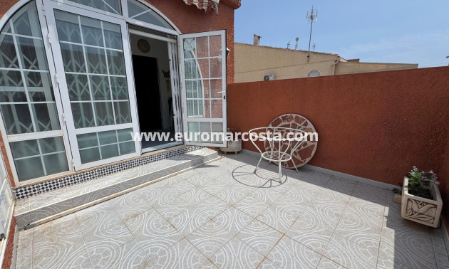 Objekte zum Wiederverkauf - Haus - Torrevieja - URB SAN LUIS