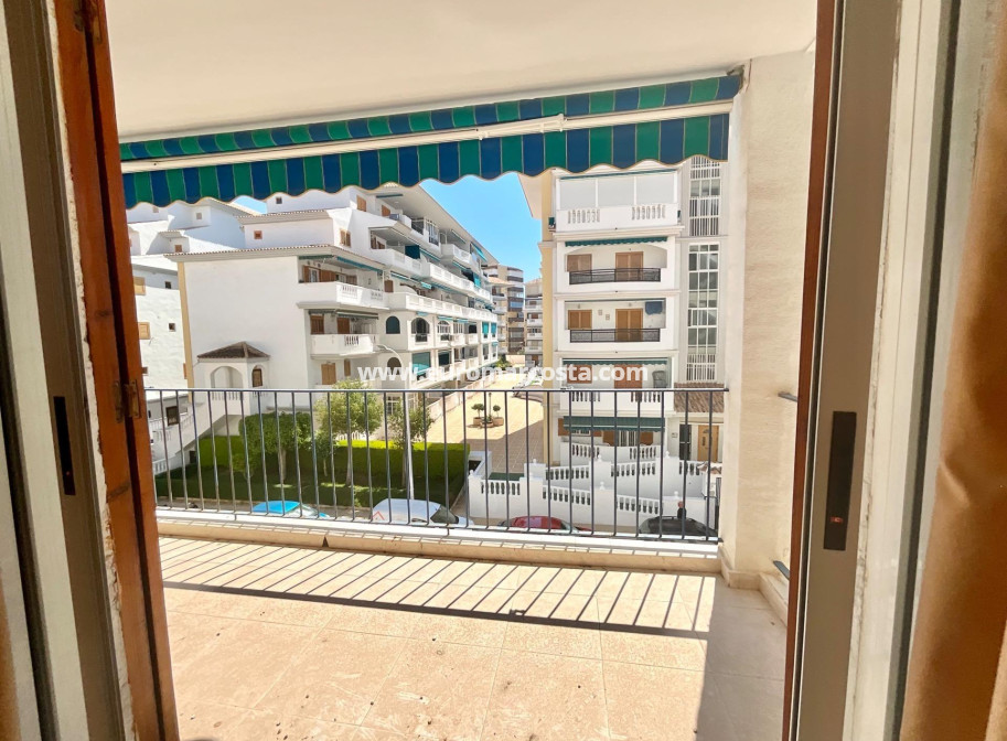 Sale - Apartment / flat - Torrevieja - La Mata
