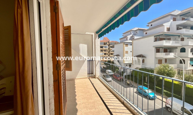 Sale - Apartment / flat - Torrevieja - La Mata