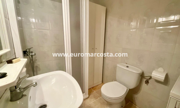 Sale - Apartment / flat - Torrevieja - La Mata