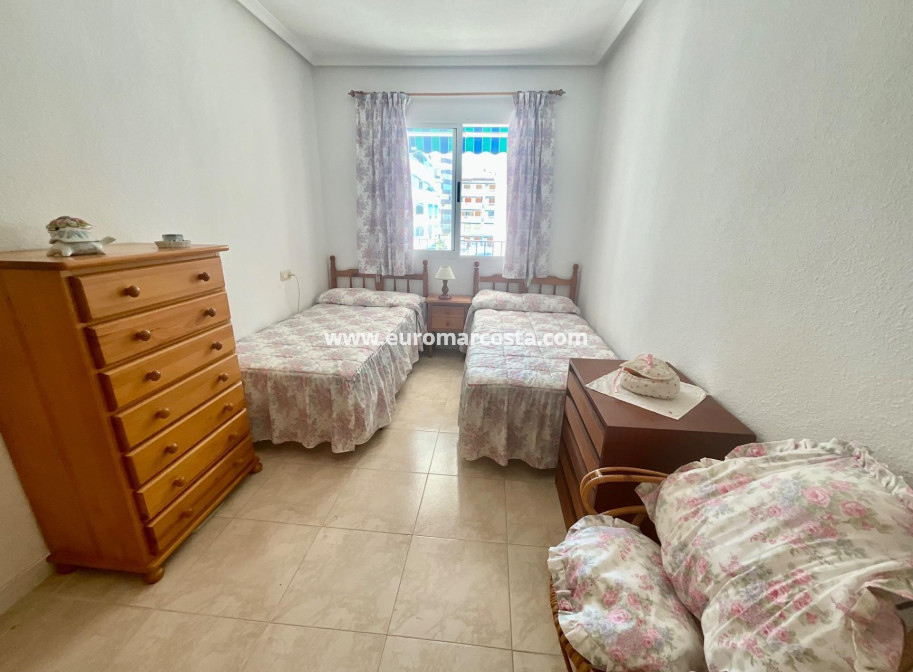 Sale - Apartment / flat - Torrevieja - La Mata