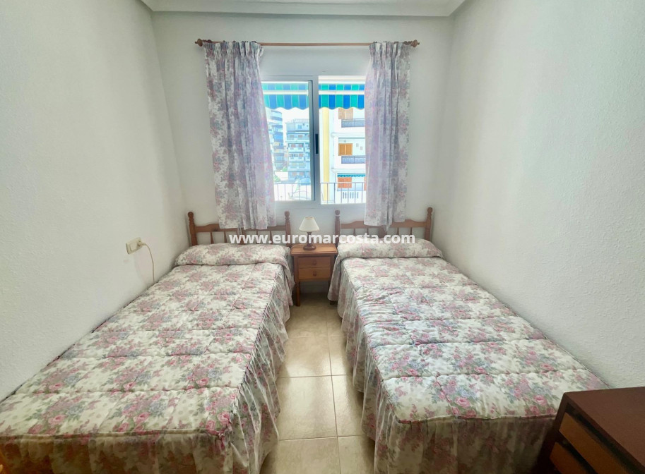 Sale - Apartment / flat - Torrevieja - La Mata