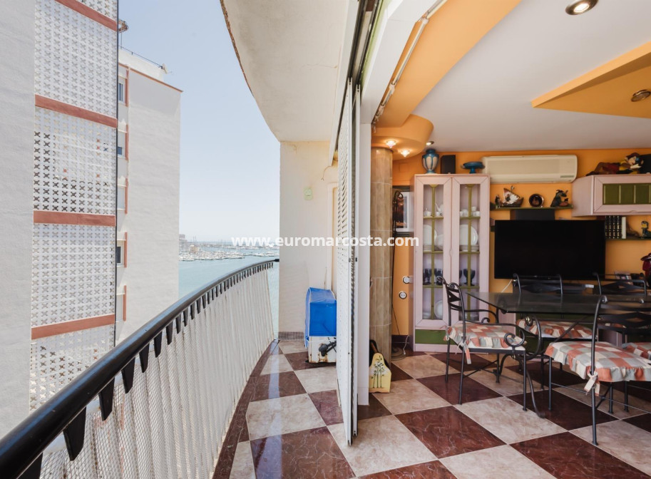 Objekte zum Wiederverkauf - Wohnung - Torrevieja - TORREVIEJA