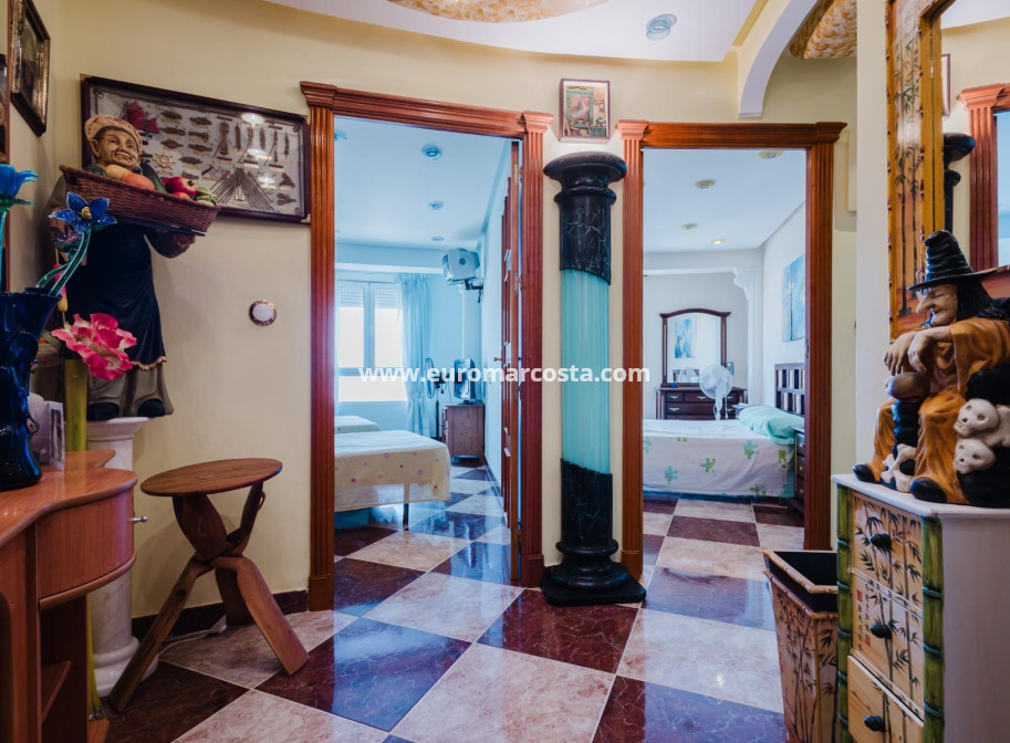 Objekte zum Wiederverkauf - Wohnung - Torrevieja - TORREVIEJA