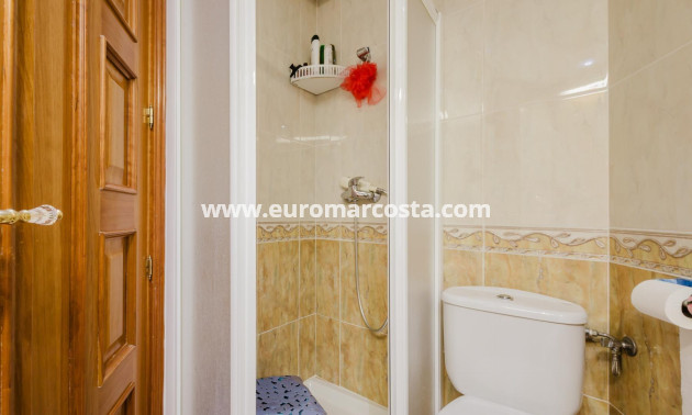 Objekte zum Wiederverkauf - Wohnung - Torrevieja - TORREVIEJA