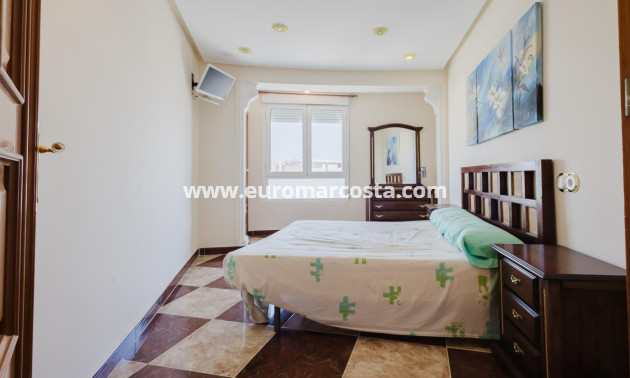 Objekte zum Wiederverkauf - Wohnung - Torrevieja - TORREVIEJA