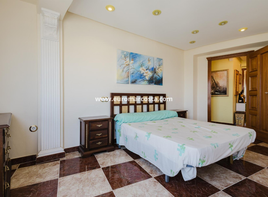 Objekte zum Wiederverkauf - Wohnung - Torrevieja - TORREVIEJA