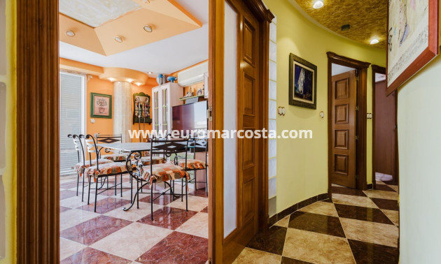 Objekte zum Wiederverkauf - Wohnung - Torrevieja - TORREVIEJA
