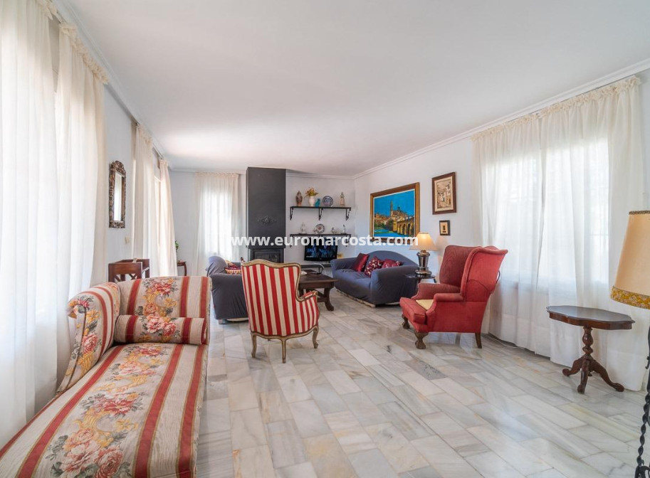 Objekte zum Wiederverkauf - Villa freitstehend - Torrevieja - La Mata