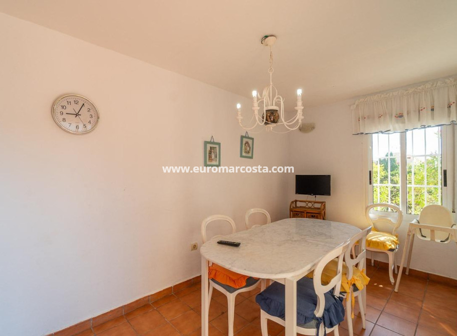 Objekte zum Wiederverkauf - Villa freitstehend - Torrevieja - La Mata