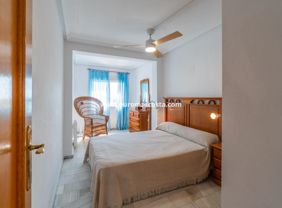 Objekte zum Wiederverkauf - Villa freitstehend - Torrevieja - La Mata