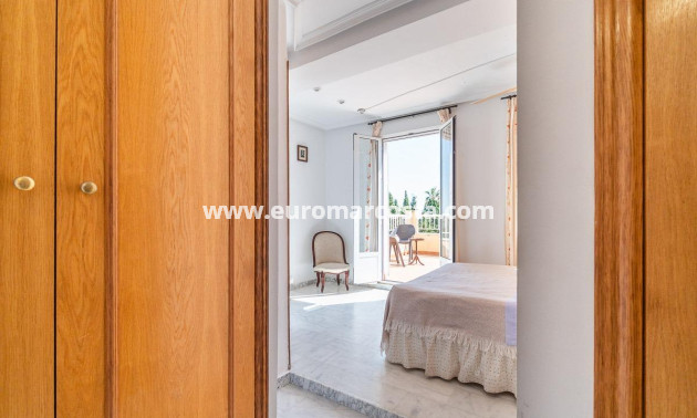 Objekte zum Wiederverkauf - Villa freitstehend - Torrevieja - La Mata