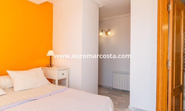 Objekte zum Wiederverkauf - Villa freitstehend - Torrevieja - La Mata