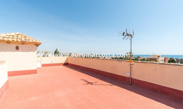 Objekte zum Wiederverkauf - Villa freitstehend - Torrevieja - La Mata