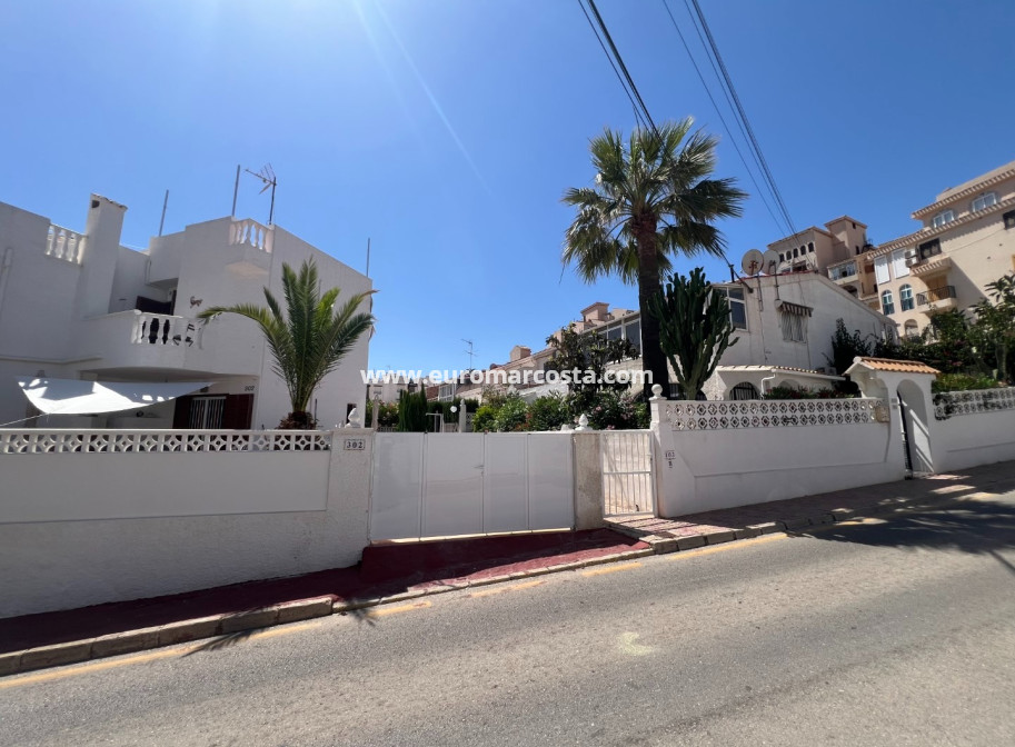 Objekte zum Wiederverkauf - Bungalow Planta Baja - Torrevieja - PLAYA DE LA MATA