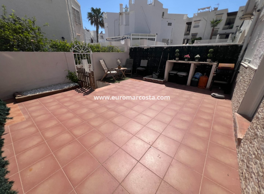 Objekte zum Wiederverkauf - Bungalow Planta Baja - Torrevieja - PLAYA DE LA MATA