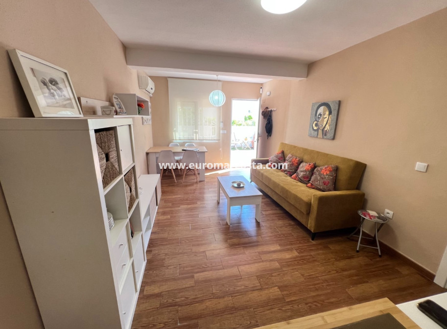 Objekte zum Wiederverkauf - Bungalow Planta Baja - Torrevieja - PLAYA DE LA MATA