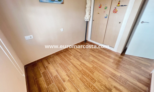 Objekte zum Wiederverkauf - Bungalow Planta Baja - Torrevieja - PLAYA DE LA MATA