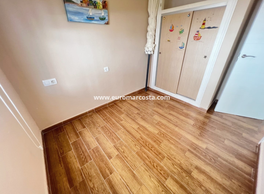 Objekte zum Wiederverkauf - Bungalow Planta Baja - Torrevieja - PLAYA DE LA MATA