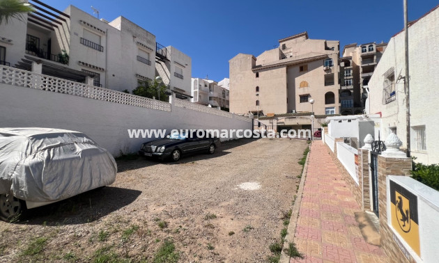 Objekte zum Wiederverkauf - Bungalow Planta Baja - Torrevieja - PLAYA DE LA MATA