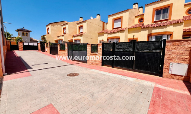 Venta - Adosado - Orihuela Costa - Cabo Roig
