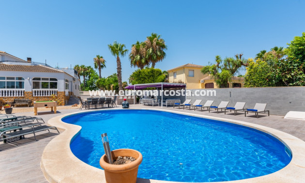 Sale - Country house - Catral