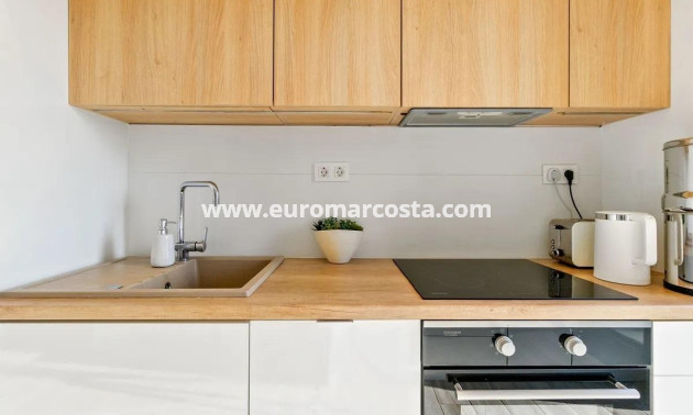Venta - Chalet - Orihuela Costa