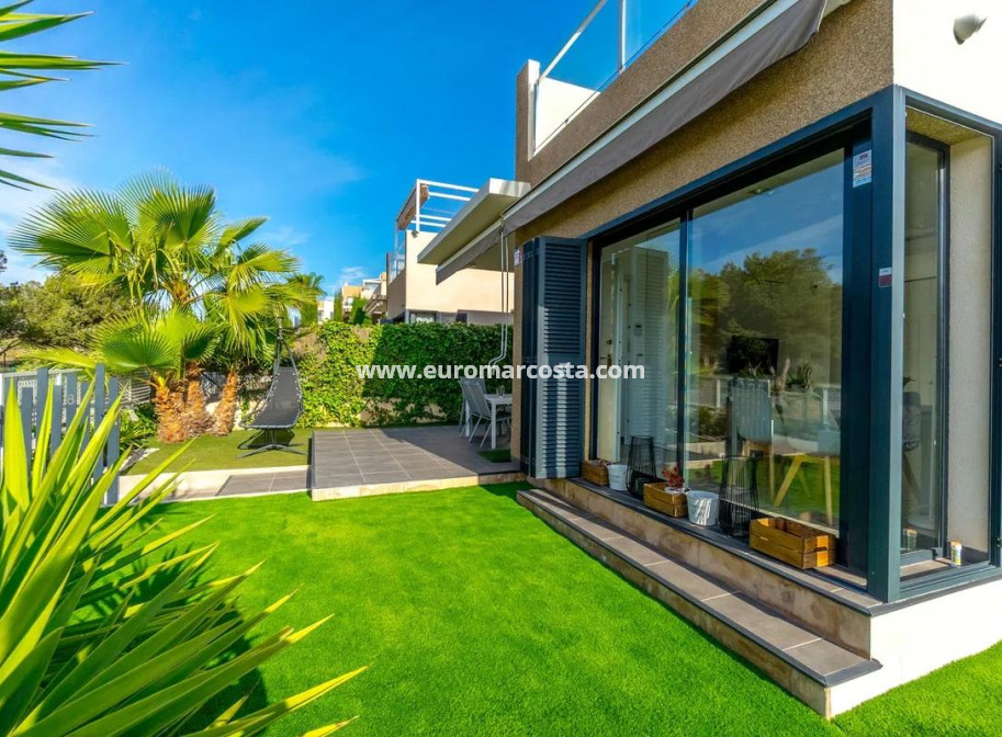 Venta - Chalet - Orihuela Costa