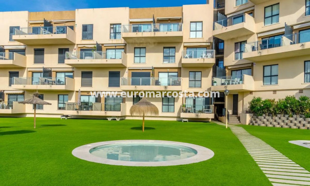 Venta - Chalet - Orihuela Costa