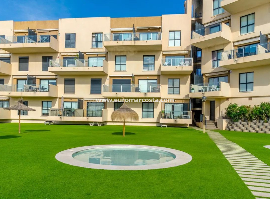 Venta - Chalet - Orihuela Costa