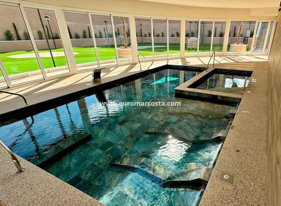 Venta - Apartamento / piso - Guardamar del Segura - Puerto Deportivo