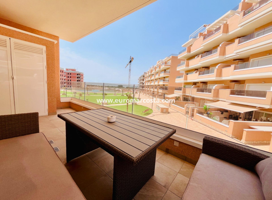 Venta - Apartamento / piso - Guardamar del Segura - Puerto Deportivo