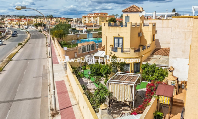 Sale - Villa - Orihuela Costa - Los Almendros-La Florida