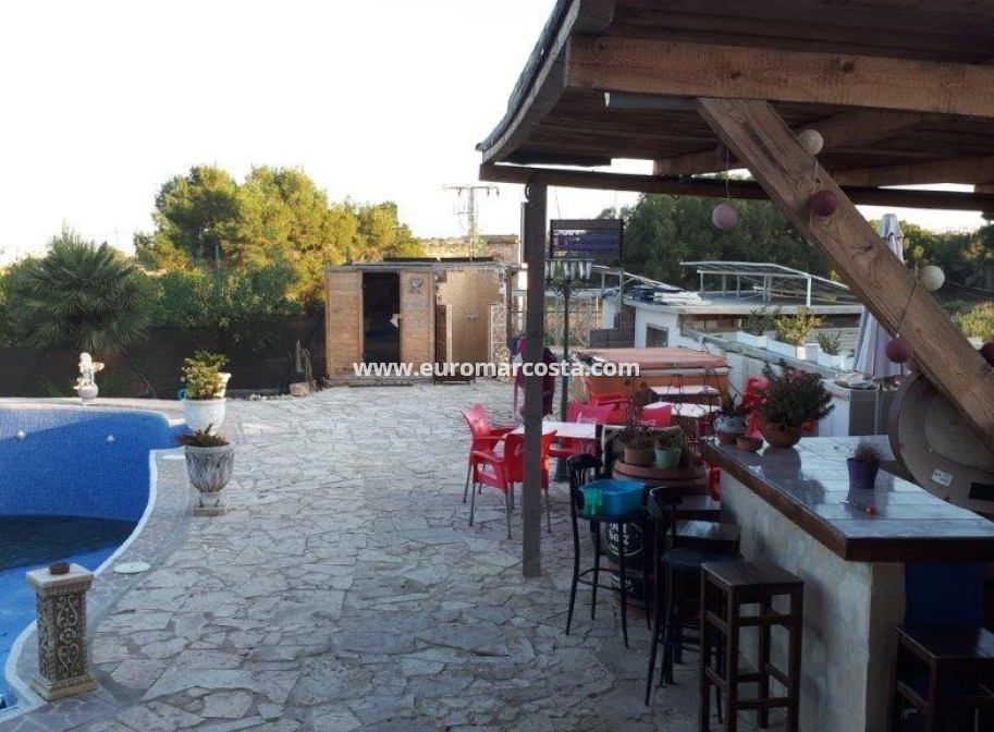 Venta - Casa de campo - Torrevieja - TORREVIEJA