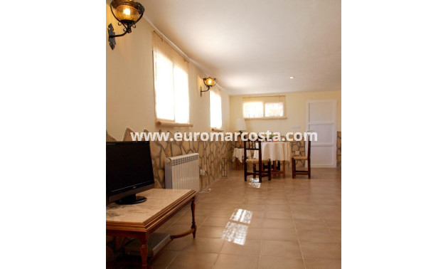 Venta - Casa de campo - Torrevieja - TORREVIEJA