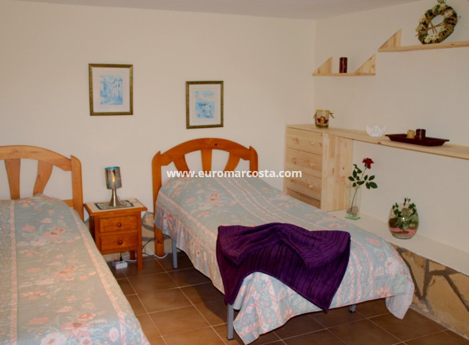 Venta - Casa de campo - Torrevieja - TORREVIEJA