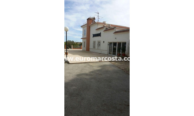 Venta - Casa de campo - Torrevieja - TORREVIEJA