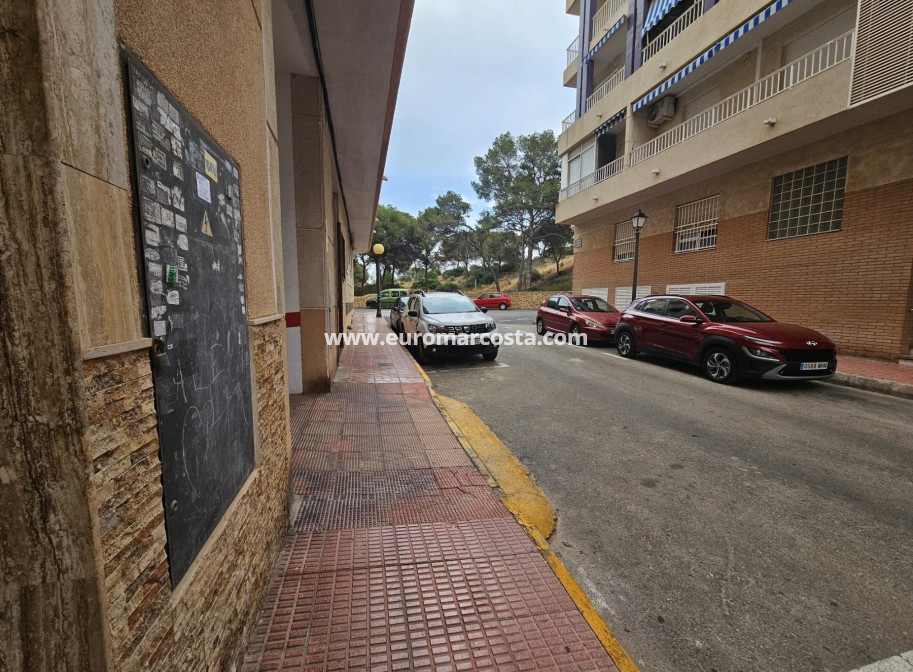 Objekte zum Wiederverkauf - Wohnung - Torrevieja - TORREVIEJA